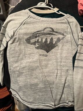 CCM Women's Light Gray Crewneck Pullover